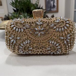 NWOT! Elegant Gold and Rhinestone Clutch. Can be worn 4 ways.